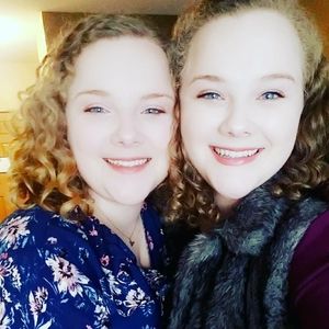 Meet your Posher, Victoria